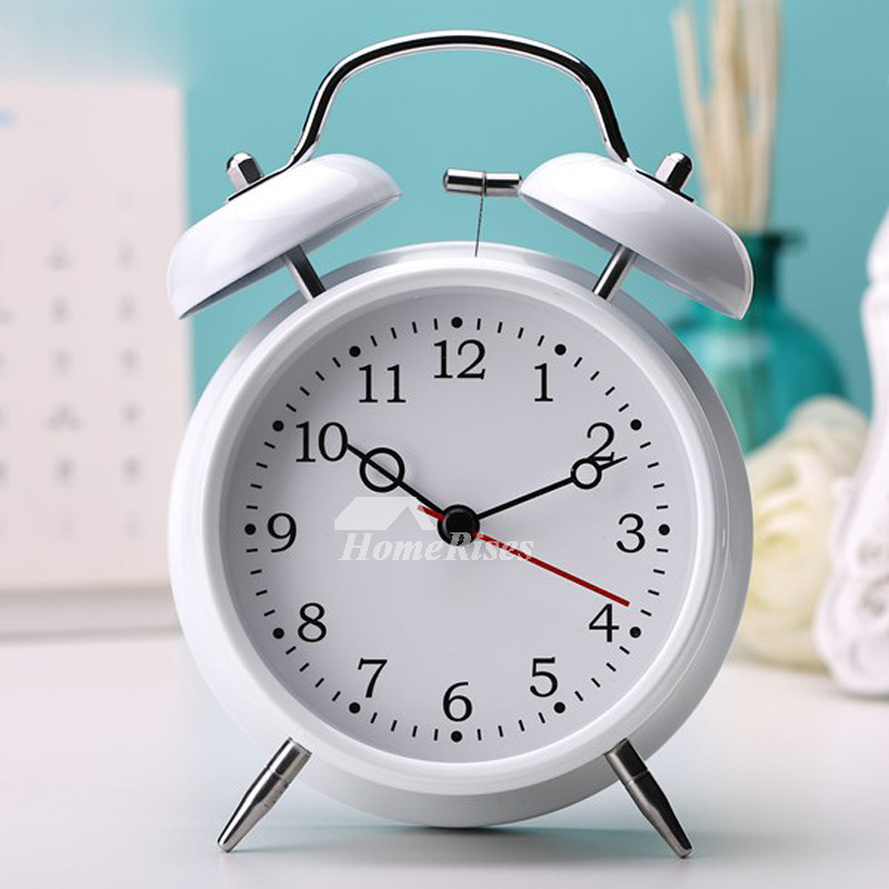 Battery Operated Alarm Clock Metal Green/White/Blue Silent Best Sale