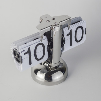Black Creative Mechanical Table Clock Small Stainless Steel Desk Clock