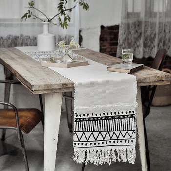 Ins Moroccan Geometric Black White Tassel Tufted Table Runner Wide