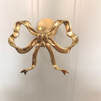 2 Pcs Metal Bow Curtain Holdbacks Gold Wall Mounted Bow Curtain Hold Backs Curtains Modern Christmas Decorations